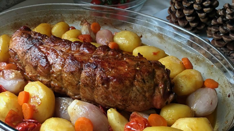 Solomillo de cerdo al horno con patatas: Receta que te encantará · Recetas  Fáciles
