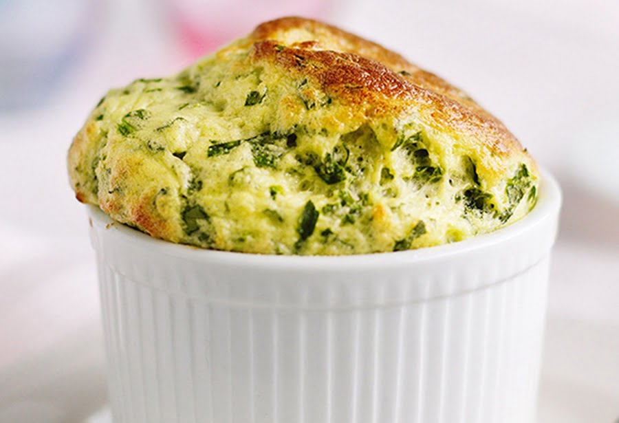 Soufflé de espinaca con queso · Recetas Fáciles