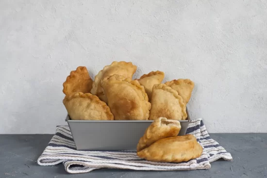 Panzerotti Puglieses Fritos - Receta Italiana Tradicional