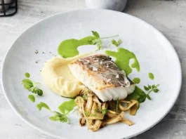 Bacalao a la sartén con salsa de hierbas y eneldo